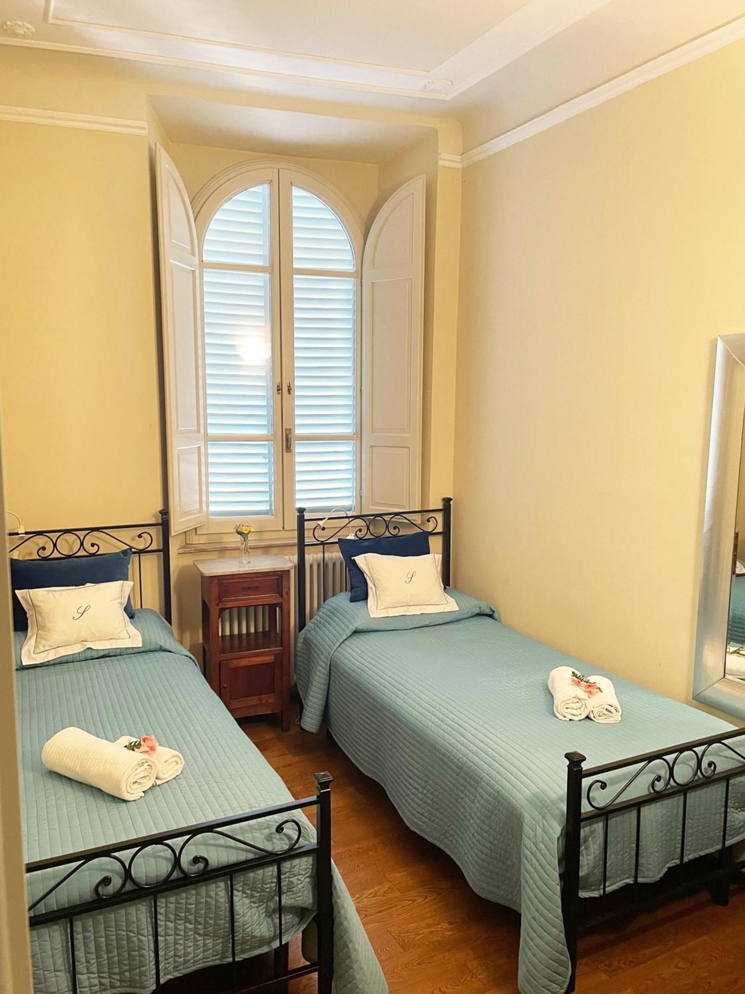 Serena Apartment Лукка Экстерьер фото